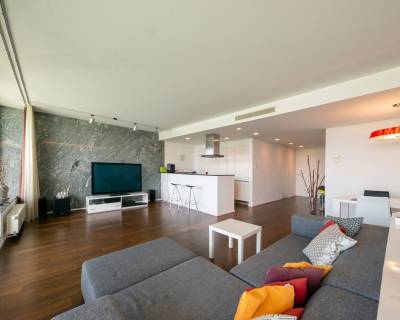 Exkluzívny 3i byt, 115 m2, balkón, 2 x parking, River Park