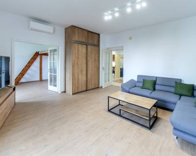 Krásny 3i byt 78 m2, klimatizovaný s vysokými stropmi v centre